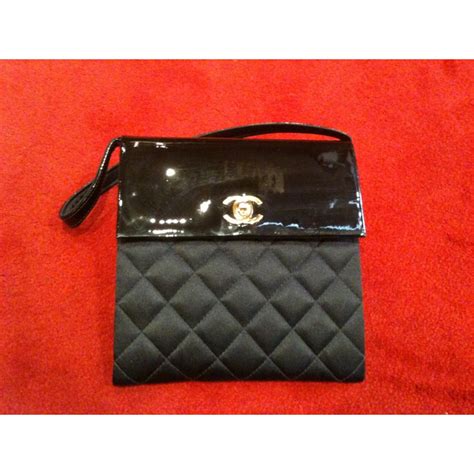 pochette de soirée chanel|chanel small pouch.